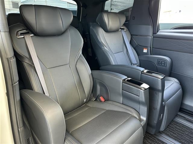 Toyota ALPHARD 2025 7716500-2