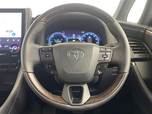 Toyota ALPHARD 2024 7716526-3