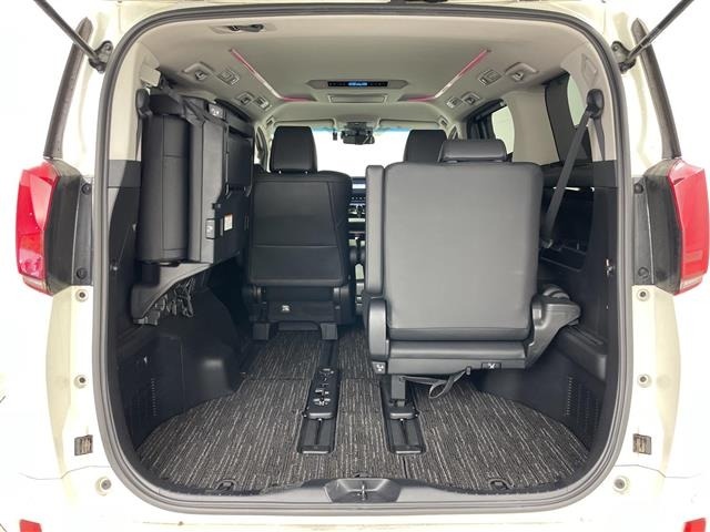Toyota ALPHARD 2019 7716552-2