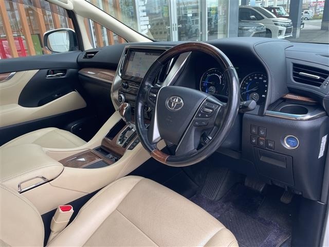 Toyota ALPHARD 2017 7716557-12