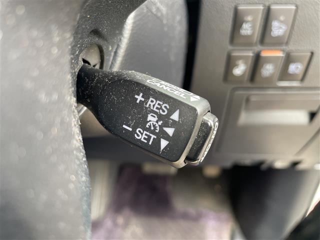Toyota ALPHARD 2017 7716557-8