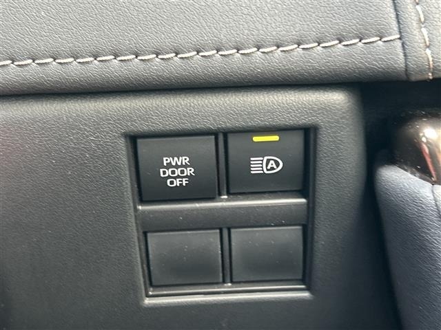 Toyota ALPHARD 2024 7716578-1