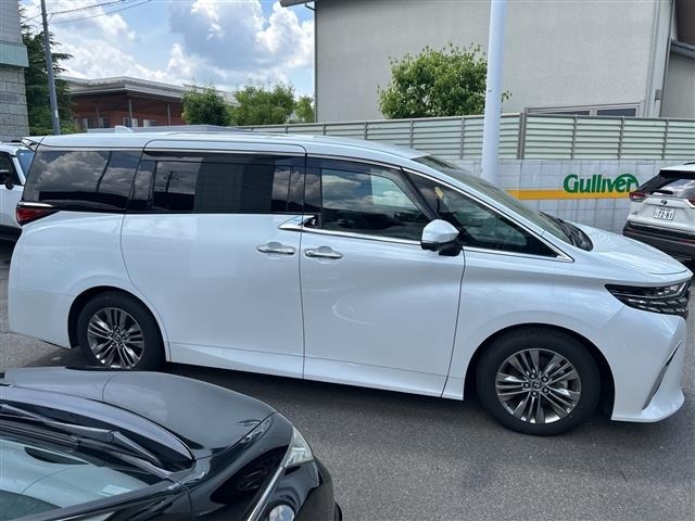 Toyota ALPHARD 2024 7716578-2