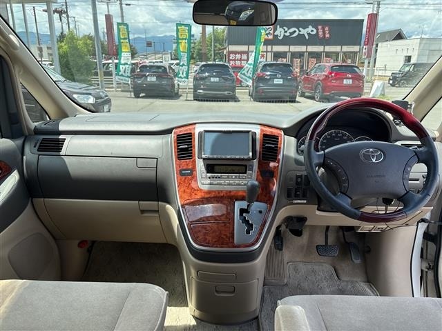 Toyota ALPHARD 2003 7716585-9