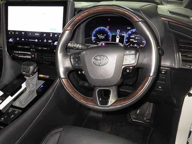 Toyota ALPHARD 2023 7716603-8