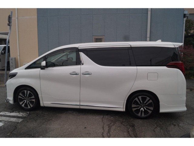 Toyota ALPHARD 2023 7716607-2