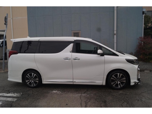 Toyota ALPHARD 2023 7716607-3