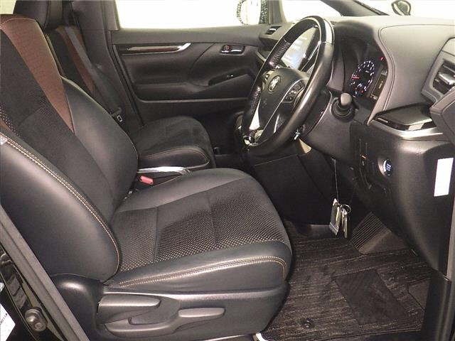 Toyota ALPHARD 2017 7716625-5