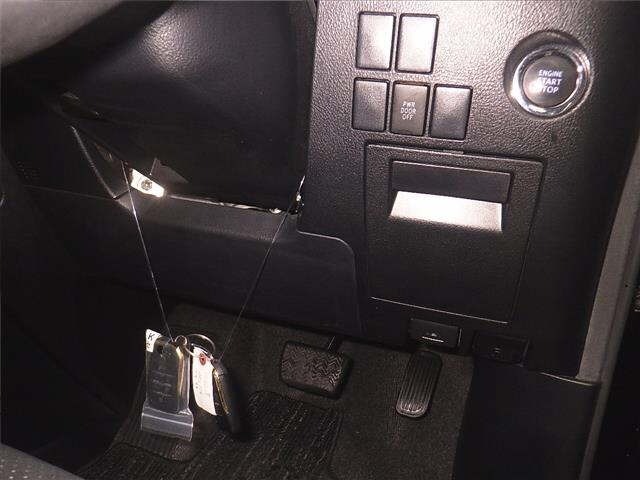 Toyota ALPHARD 2017 7716625-9