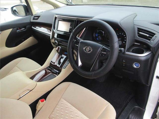 Toyota ALPHARD 2017 7716631-4