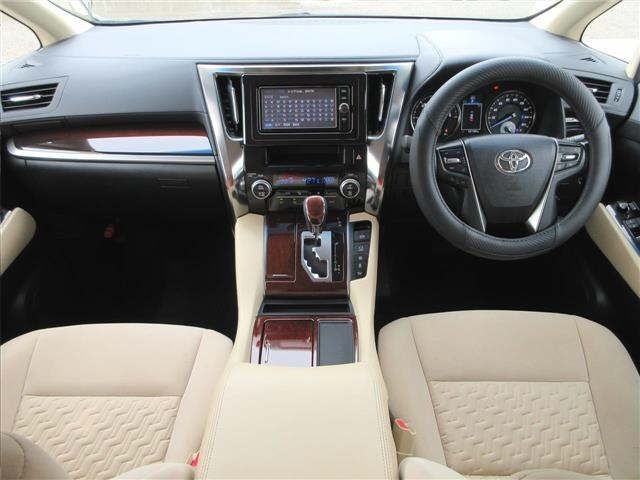 Toyota ALPHARD 2017 7716631-6