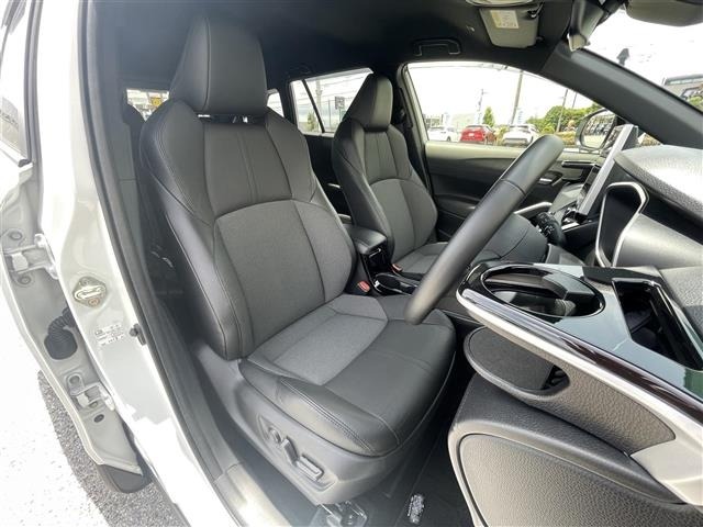 Toyota COROLLA CROSS 2024 7716796-3