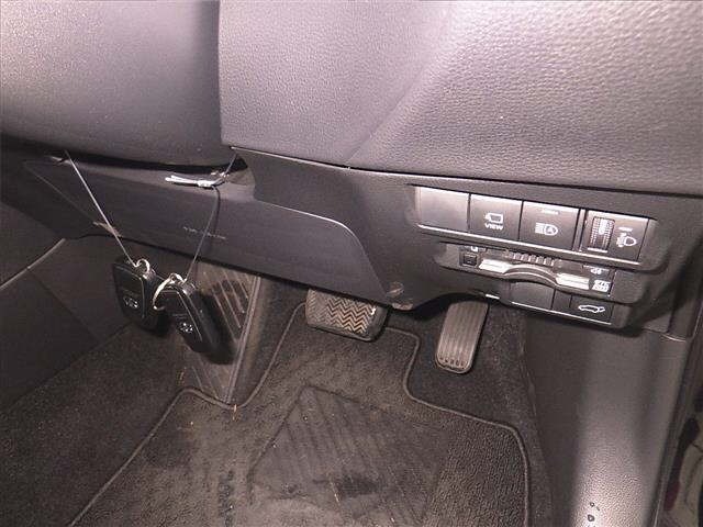 Toyota COROLLA CROSS 2023 7716805-8