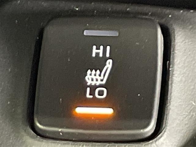 Toyota COROLLA TOURING 2023 7717041-19