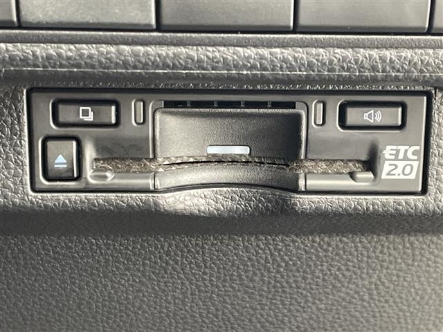 Toyota COROLLA TOURING 2024 7717076-19