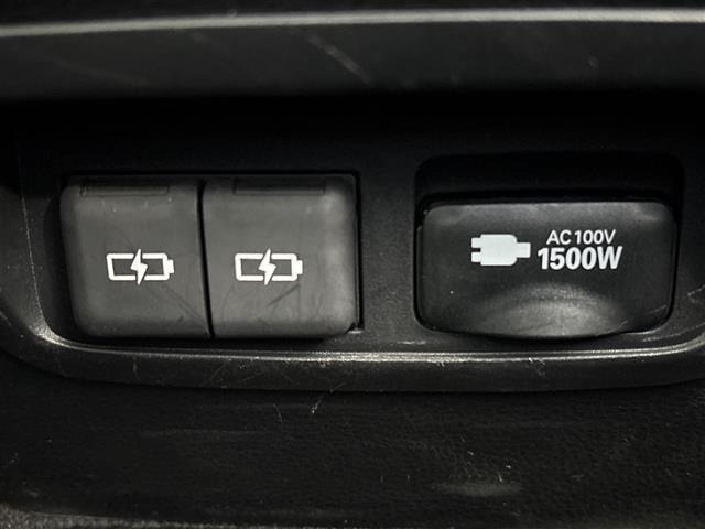 Toyota COROLLA TOURING 2023 7717128-22