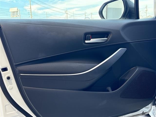 Toyota COROLLA TOURING 2023 7717128-4