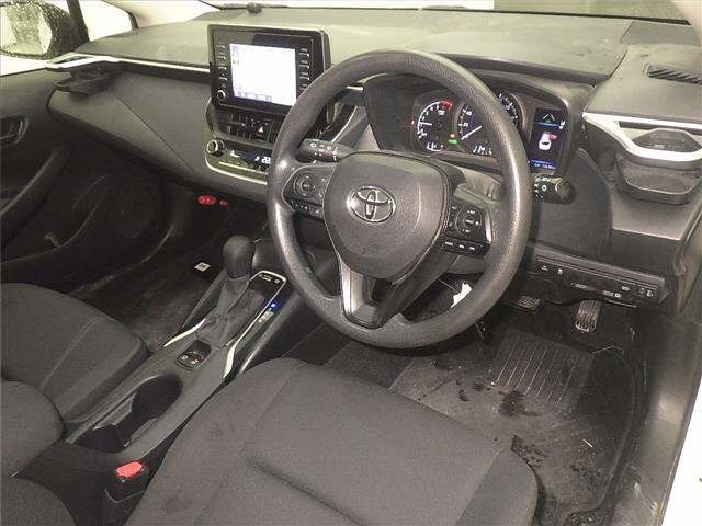 Toyota COROLLA TOURING 2021 7717142-3