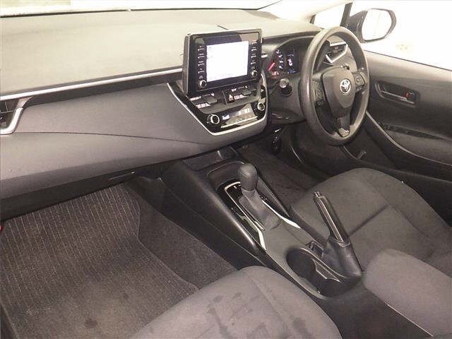 Toyota COROLLA TOURING 2021 7717150-4
