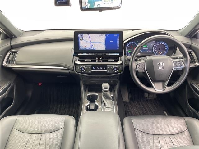 Toyota CROWN 2022 7726759-15