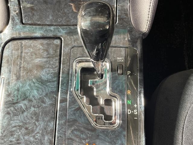Toyota CROWN 2005 7726801-8