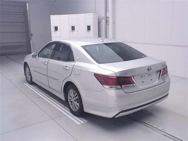 Toyota CROWN 2015 7727085-1