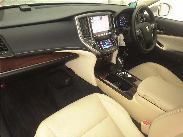 Toyota CROWN 2015 7727085-4