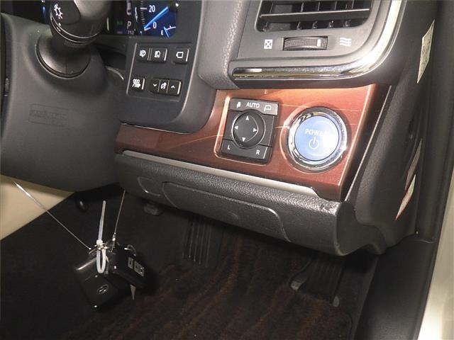 Toyota CROWN 2015 7727085-8