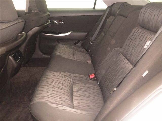 Toyota CROWN 2011 7727096-7