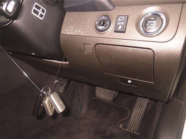 Toyota CROWN 2011 7727096-8