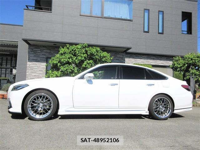 Toyota CROWN 2021 7727145-17