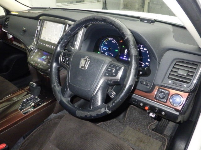 Toyota CROWN 2015 7727458-3