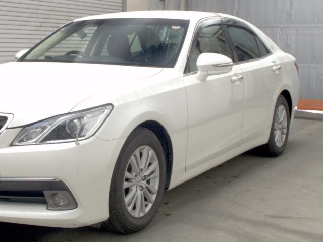 Toyota CROWN 2015 7727458-4