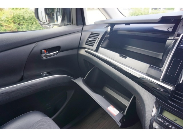 Toyota ESTIMA 2014 7716795-9
