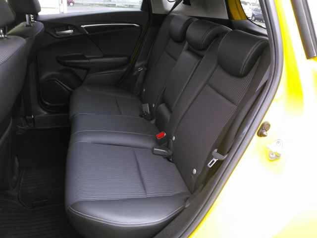 Honda FIT 2018 7716424-9