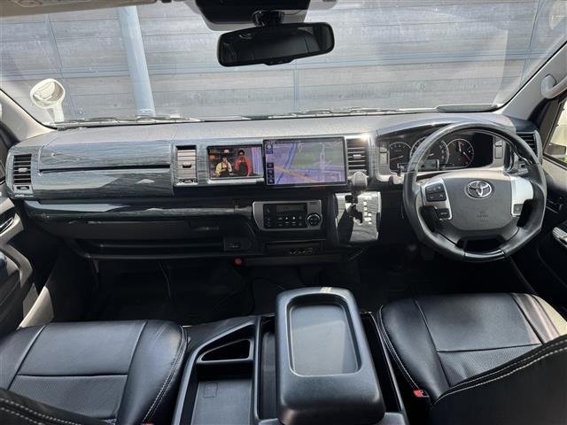 Toyota HIACE WAGON 2018 7716231-14