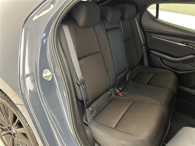 Mazda MAZDA3 2021 7721436-12