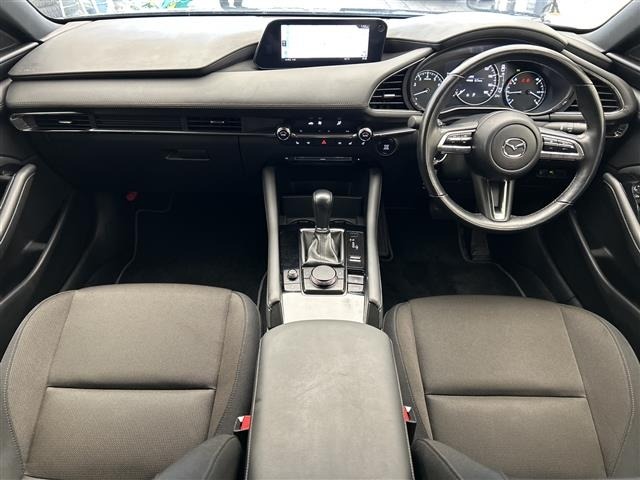 Mazda MAZDA3 2021 7721436-15