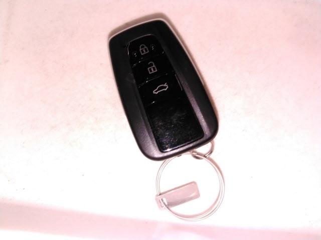 Toyota Mirai 2021 7731876-10