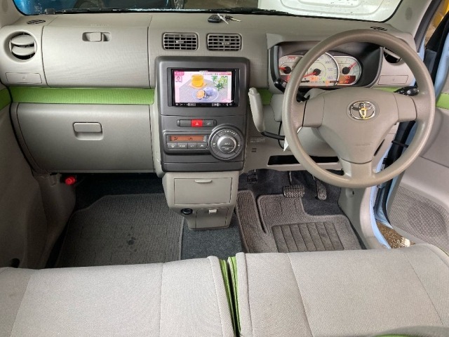 Toyota PIXIS SPACE 2015 7717001-3