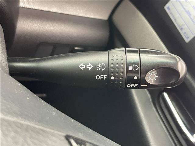 Toyota PIXIS SPACE 2016 7717002-3
