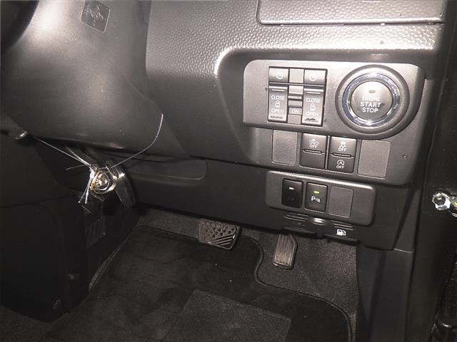Toyota ROOMY 2024 7732010-8