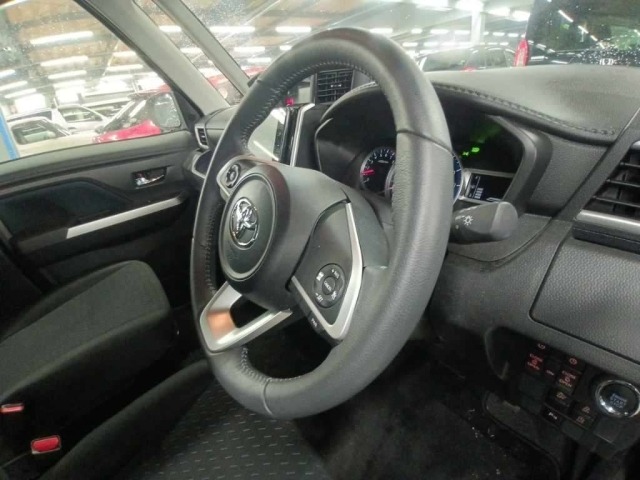 Toyota ROOMY 2023 7732051-9