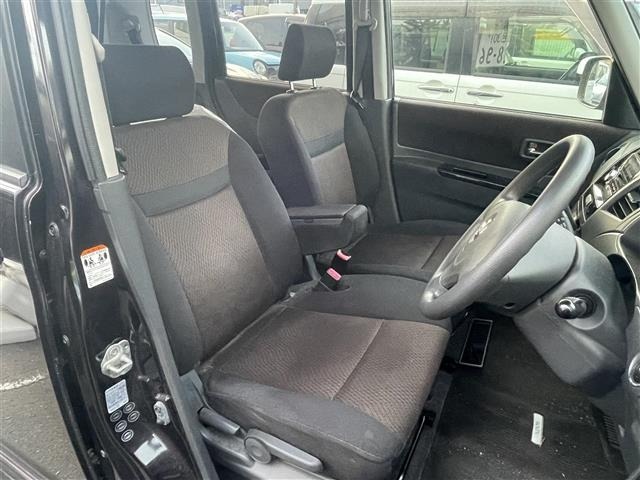 Nissan ROOX 2009 7718967-6