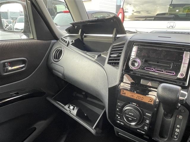 Nissan ROOX 2009 7718967-7