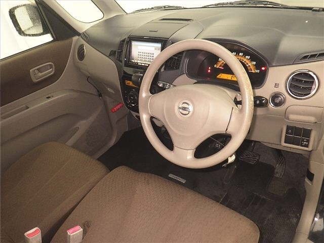 Nissan ROOX 2010 7719034-3