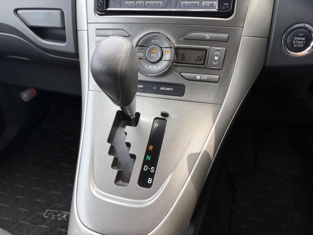 Toyota AURIS 2008 7732591-16
