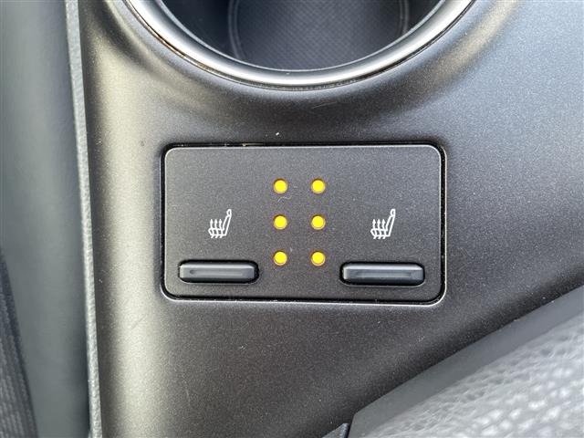 Toyota CAMRY 2021 7739893-11