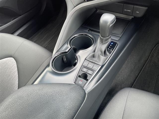 Toyota CAMRY 2021 7739969-11