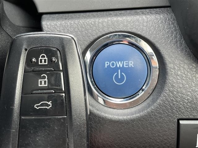 Toyota CAMRY 2021 7739969-7